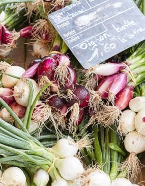 Légumes au marché de Carnac